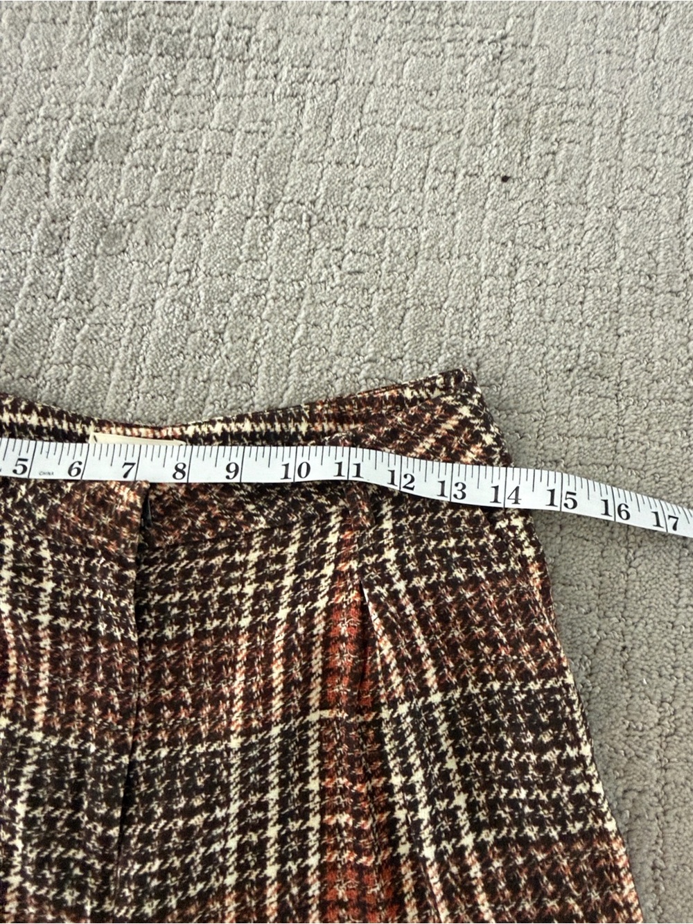 L'AGENCE Plaid Wide-Leg Trousers in Brown & Cream - Picture 3 of 4